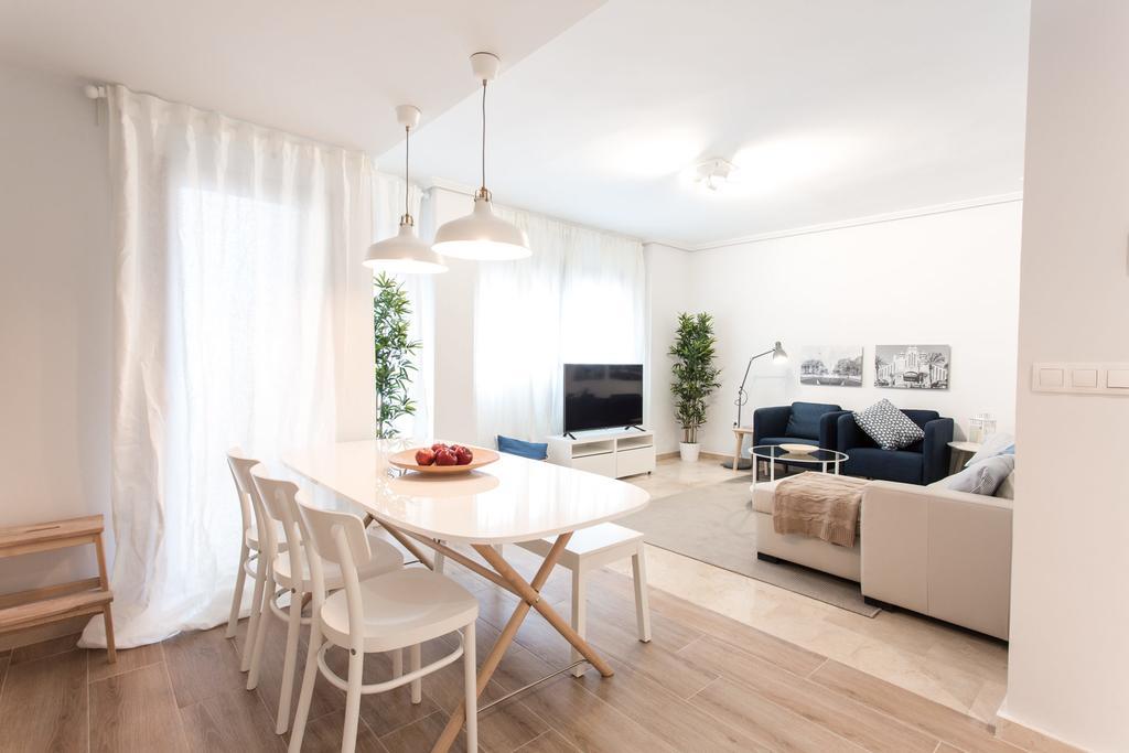 The Lucky Flats - Pintor Sorolla Apartman Alicante Kültér fotó